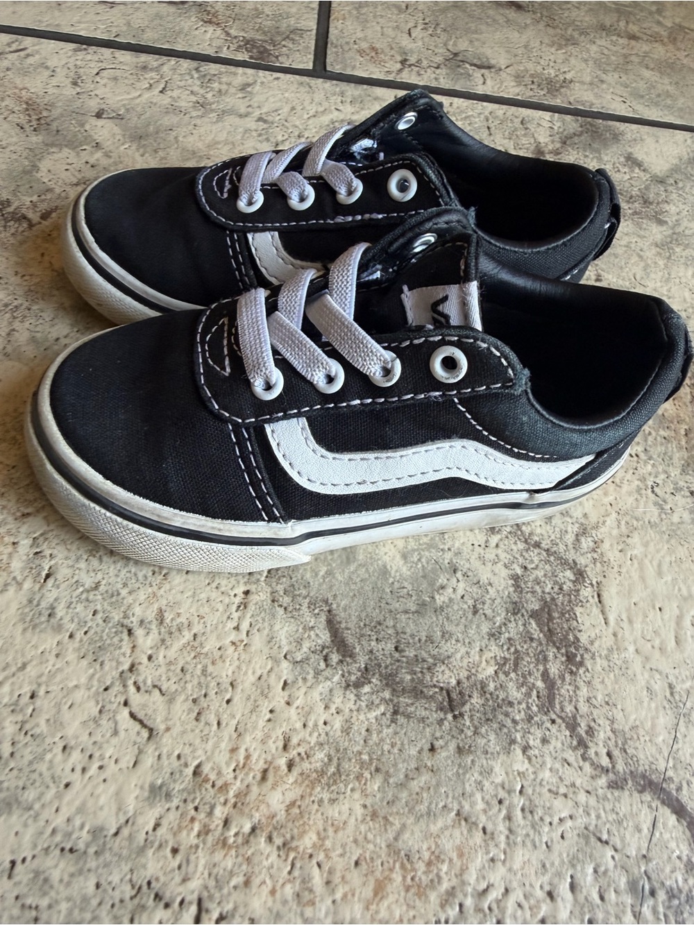 Vans Black and White Kids Low-Top Skate Sneakers